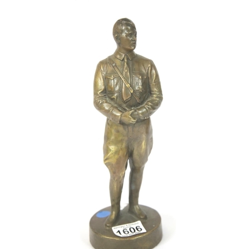 1606 - German WWII style bronzed figure of Adolf Hitler, H: 28 cm. P&P Group 2 (£18+VAT for the first lot a... 