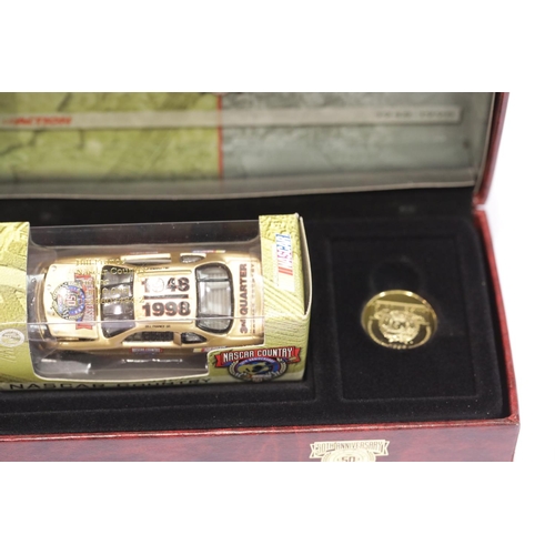 1001 - Action Toys Nascar Country 50th Anniversary 1948-1998 presentation set, 1/64 car and gold token and ... 