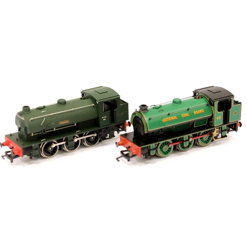 1064 - Hornby R2399 J94 060ST N.C.B no 49 green plus Dapol J94 saddle tank, W.D 150 Warrington. P&P Group 1... 