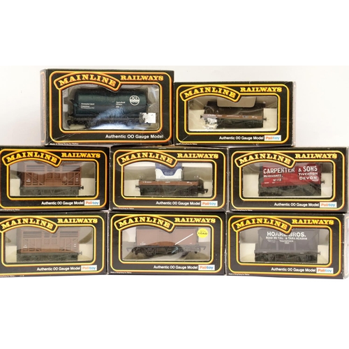 1066 - Machine Wagons x 8 including cattle, tank, hopper etc, all boxed. P&P Group 1 (£14+VAT for the first... 