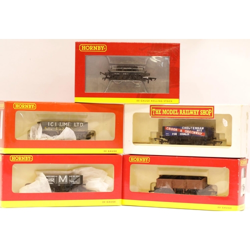 1071 - Hornby Wagons x 5 R6643 Shunters Truck, R6299A Munitions, R6395 5 plank crook and Greenway Coal ICI ... 