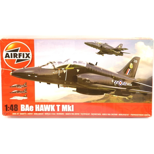 1092 - Airfix 05121 1:48 scale BAE Hawk MK1. P&P Group 1 (£14+VAT for the first lot and £1+VAT for subseque... 