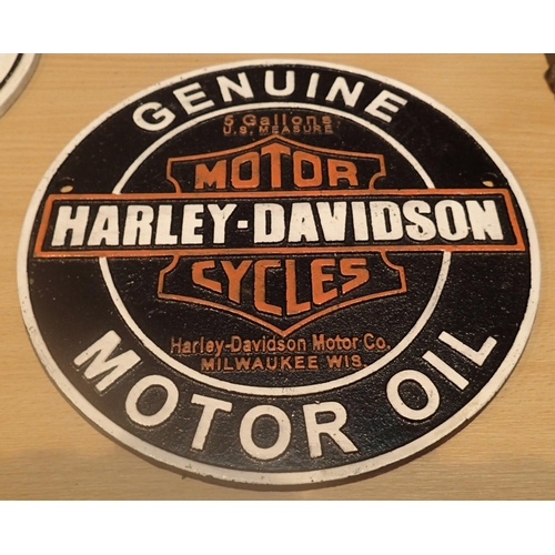 37 - Cast iron Harley Davidson oil sign, D: 24 cm. P&P Group 2 (£18+VAT for the first lot and £2+VAT for ... 