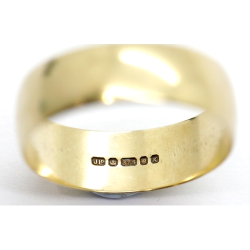 1204 - 9ct yellow gold gents broad wedding band, size T, 3.2g. P&P Group 1 (£14+VAT for the first lot and £... 