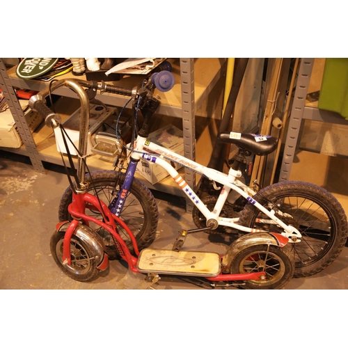 52 - Childrens scooter and Stunt King bike. This lot is not available for in-house P&P.