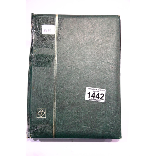 1442 - Album containing over 800 Victorian stamps (used.) P&P Group 2 (£18+VAT for the first lot and £2+VAT... 