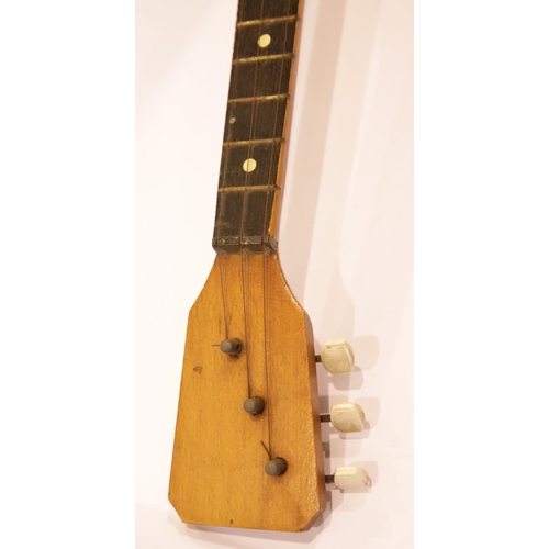 1510 - Mockba 80 Russian three string balalaika, P&P Group 3 (£25+VAT for the first lot and £5+VAT for subs... 