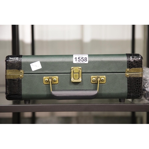 1558 - Green GPO Ambassador Briefcase 3 speed record player USB recorder; built in twin stereo speakers; Bl... 