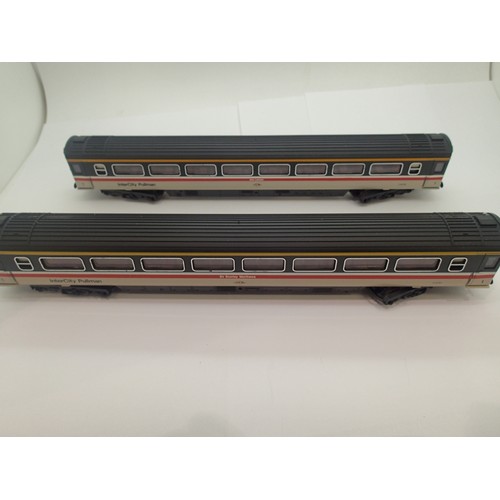 892 - 4x Lima OO Gauge Intercity PULLMAN Livery Coaches - All Boxed. P&P Group 2 (£18+VAT for the first lo... 