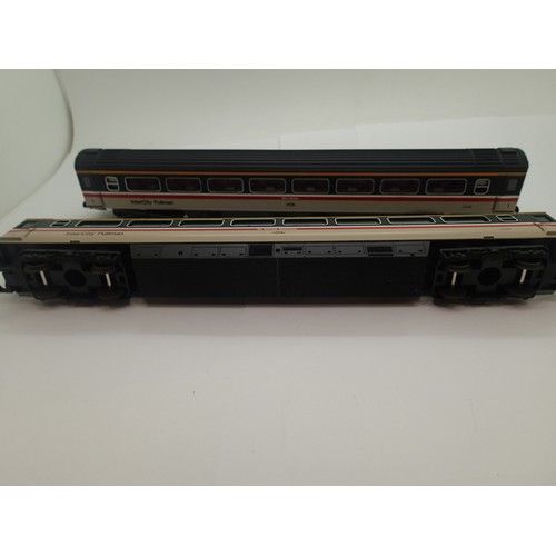 892 - 4x Lima OO Gauge Intercity PULLMAN Livery Coaches - All Boxed. P&P Group 2 (£18+VAT for the first lo... 