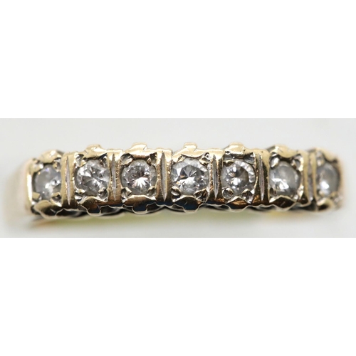 1646 - Ladies 9ct gold vintage seven stone diamond ring, size M, 2.5g. P&P Group 1 (£14+VAT for the first l... 