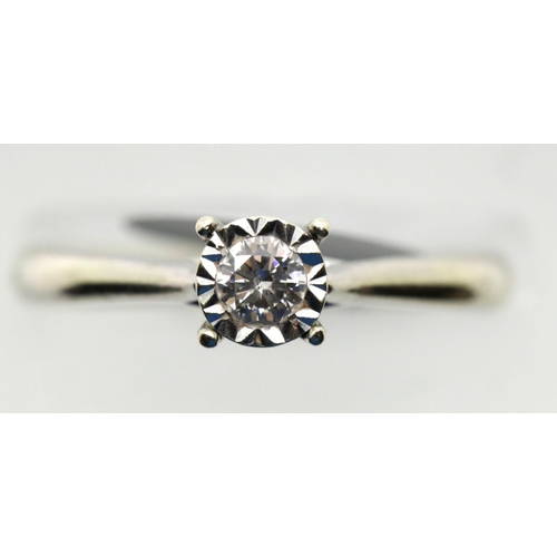 1666 - Ladies 9ct white gold diamond solitaire ring, size O, 2.6g. P&P Group 1 (£14+VAT for the first lot a... 