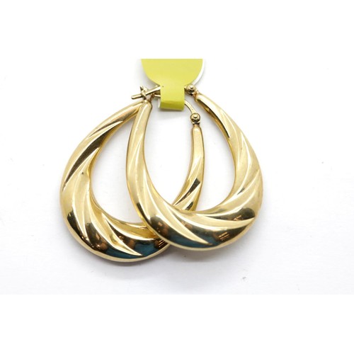 1622 - Ladies 9ct gold faceted loop earrings, L: 5 cm. P&P Group 1 (£14+VAT for the first lot and £1+VAT fo... 