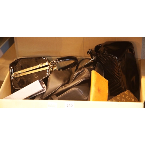 245 - Large quantity of ladies leather and other handbags. P&P Group 3 (£25+VAT for the first lot and £5+V... 