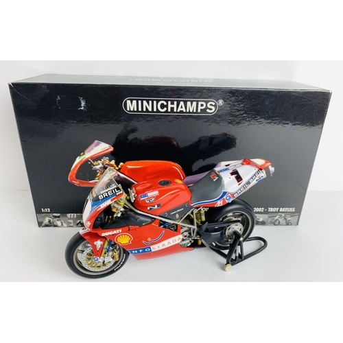 Minichamps 1:12 Scale Ducati 998R Superbike 2002 'Troy Bayliss 