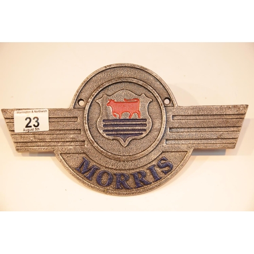 23 - Cast iron Morris sign, 28 x 15 cm. P&P Group 2 (£18+VAT for the first lot and £2+VAT for subsequent ... 