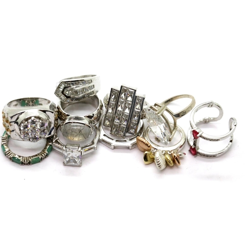 1161 - Ten modern silver stone set silver rings. P&P Group 1 (£14+VAT for the first lot and £1+VAT for subs... 