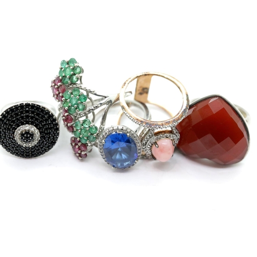 1172 - Five silver rings, mainly stone set, varying sizes. P&P Group 1 (£14+VAT for the first lot and £1+VA... 