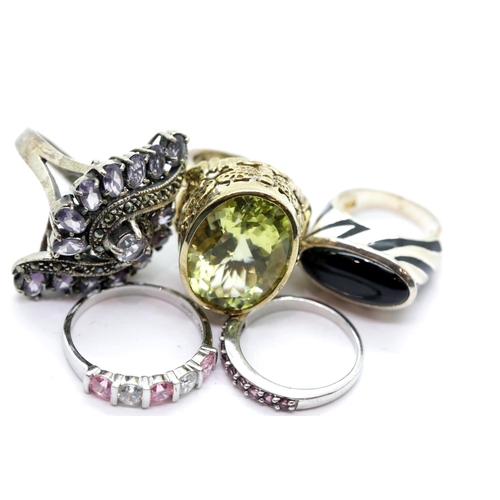 1173 - Five silver rings, mainly stone set, varying sizes. P&P Group 1 (£14+VAT for the first lot and £1+VA... 