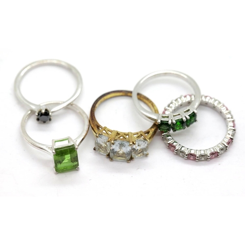 1184 - Five silver rings, mainly stone set, varying sizes. P&P Group 1 (£14+VAT for the first lot and £1+VA... 
