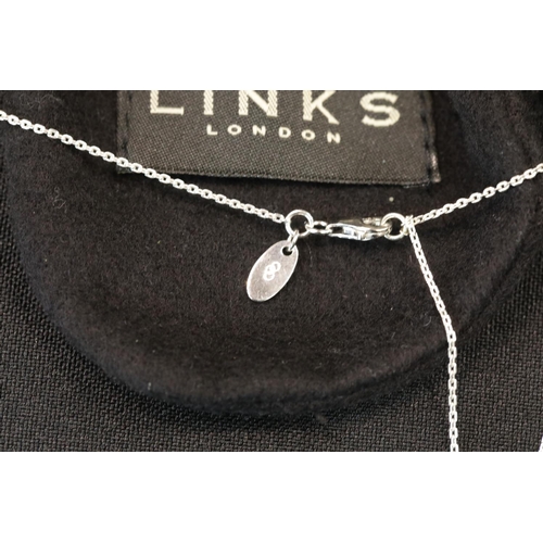 1256 - Boxed with bag Links of London pendant.  P&P Group 1 (£14+VAT for the first lot and £1+VAT for subse... 