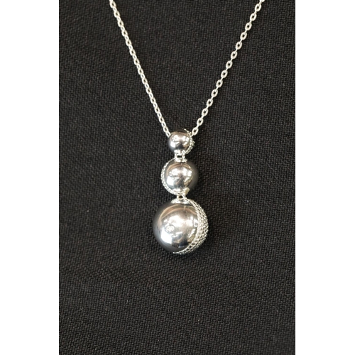 1257 - Boxed with bag Links of London pendant. P&P Group 1 (£14+VAT for the first lot and £1+VAT for subseq... 