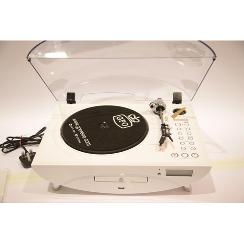 41 - White GPO Jive music centre - 3 speed turntable; CD/MP3/USB player; FM radio and remote control, RRP... 