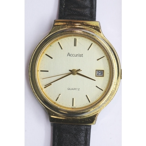 1197 - Boxed gents Accurist calendar wristwatch. P&P Group 1 (£14+VAT for the first lot and £1+VAT for subs... 