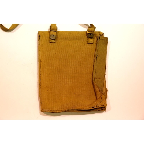 3157 - British WWII type canvas map case, stamped and dated 1944 with broad arrow inside. P&P Group 1 (£14+... 