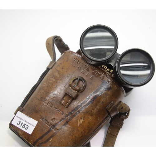 3153 - Ross of London, a pair of Royal Field Artillery binoculars X5 2 7/16, in stamped leather case, also ... 