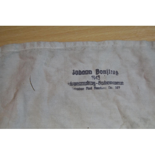 3171 - German WWII type SS Lazarett cotton sack, dated 1943, 38 x 24 cm. P&P Group 1 (£14+VAT for the first... 