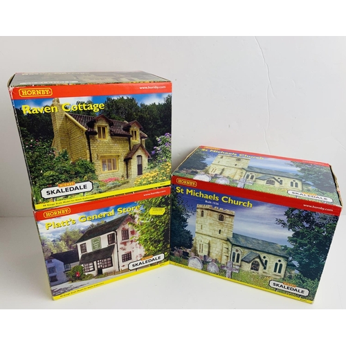 2080 - 3x Hornby Skaledale OO Gauge Buildings - Including R8501, R8507, R8502 - All Boxed. P&P Group 2 (£18... 