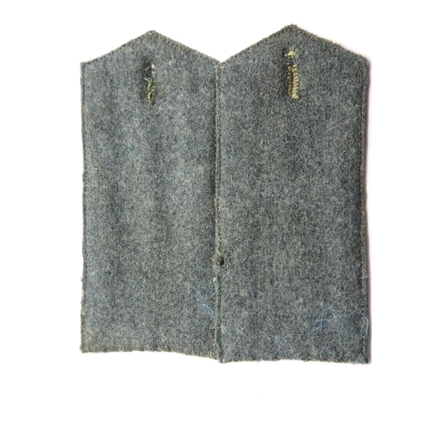 3106 - Pair of German Imperial WWI type epaulettes. P&P Group 1 (£14+VAT for the first lot and £1+VAT for s... 