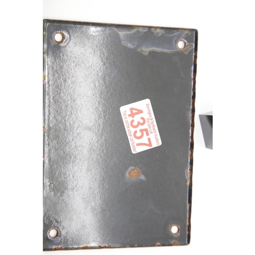 3126 - German Third Reich type enamelled metal plaque, 17 x 12 cm. P&P Group 1 (£14+VAT for the first lot a... 