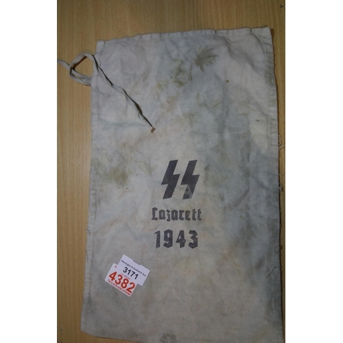 3171 - German WWII type SS Lazarett cotton sack, dated 1943, 38 x 24 cm. P&P Group 1 (£14+VAT for the first... 