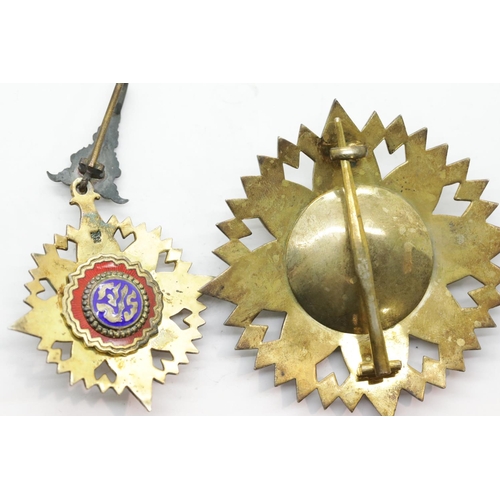 3478 - Thai Order of the Crown, enamelled and gilt with matching breast badge. P&P Group 2 (£18+VAT for the... 