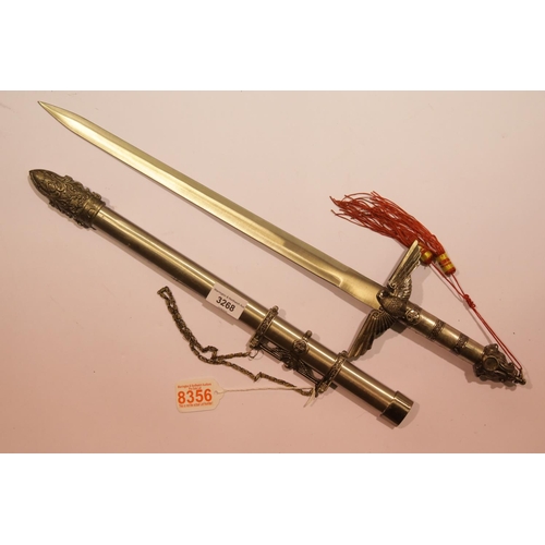 3268 - Fancy dagger with eagle and swastika decoration, blade L: 40 cm. P&P Group 2 (£18+VAT for the first ... 