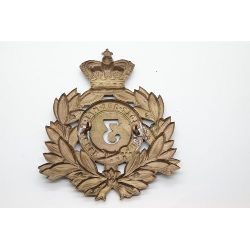 3334 - British Victorian type Glengarry badge for 3rd Buffs Kent Regiment. P&P Group 1 (£14+VAT for the fir... 