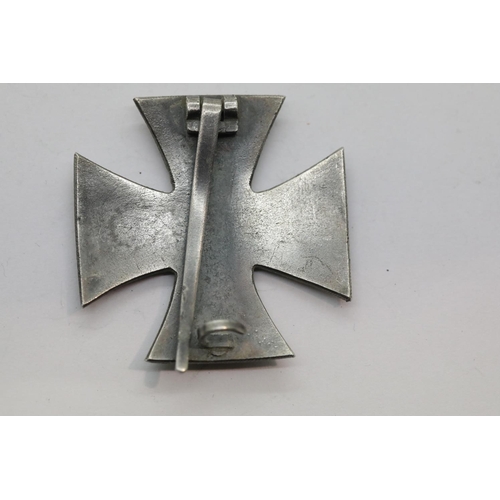 3445 - German WWII type pin back Iron Cross 1st Class. P&P Group 1 (£14+VAT for the first lot and £1+VAT fo... 