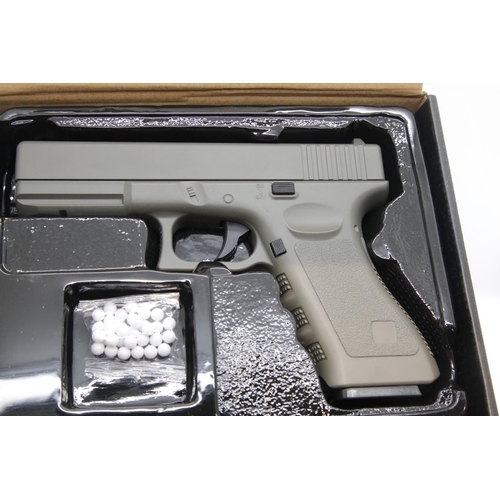 3230 - WTL boxed airsoft pistol model V20. P&P Group 2 (£18+VAT for the first lot and £3+VAT for subsequent... 