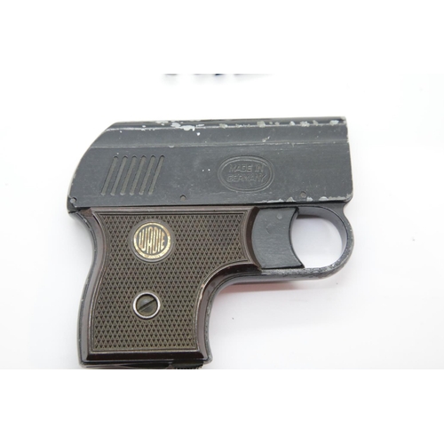 3233 - Vintage Wadie 6mm starter pistol. P&P Group 2 (£18+VAT for the first lot and £3+VAT for subsequent l... 