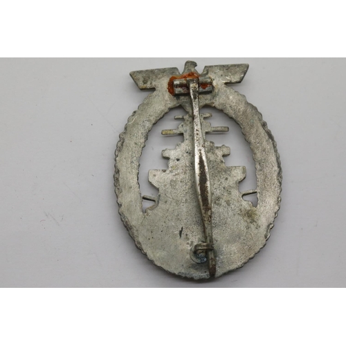 3298 - German WWII type Kriegsmarine High Seas Fleet badge. P&P Group 1 (£14+VAT for the first lot and £1+V... 