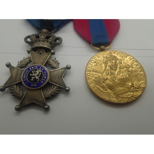 3438 - Belgian WWI Order of Leopold II enamelled silver cross with ribbon and oakleaf bar, with a French Na... 