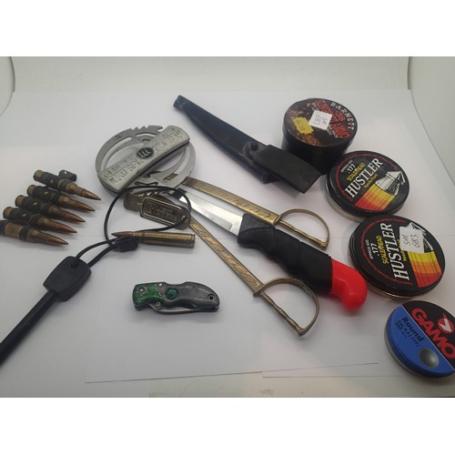 3274 - Collection of mixed items, knives pellets etc. P&P Group 2 (£18+VAT for the first lot and £3+VAT for... 