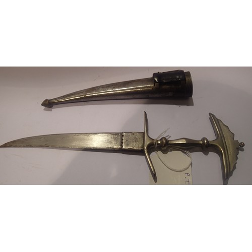 3257 - Indian white metal Ceremonial dagger, with scabbard, worn at weddings. Blade L: 15 cm. P&P Group 2 (... 