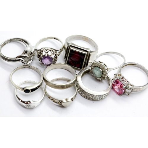 1026 - Ten silver rings, some stone set. Total weight 29g. P&P Group 1 (£14+VAT for the first lot and £1+VA... 