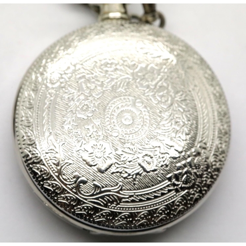 1034 - White metal pocket watch and chain, dial D: 3 mm, chain L: 19 cm, 49g. Working at lotting. P&P Group... 