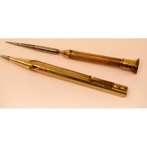 3251 - Special Operations type gold plated pencil with built in spike, L: 12 cm. P&P Group 1 (£14+VAT for t... 