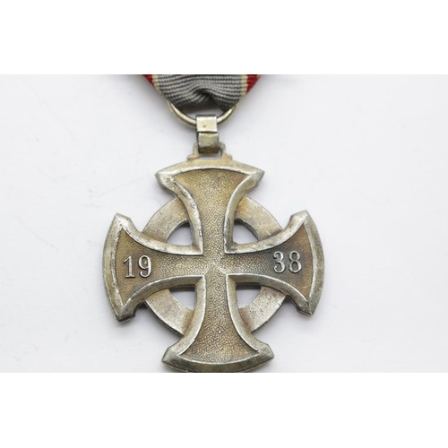 3319 - German Third Reich type Civil Defense decoration with ribbon, 1st class, 1938. P&P Group 1 (£14+VAT ... 