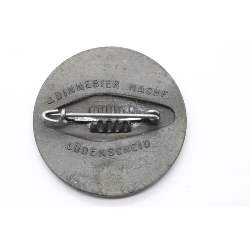 3408 - German Third Reich 'tinnie' day badge. P&P Group 1 (£14+VAT for the first lot and £1+VAT for subsequ... 